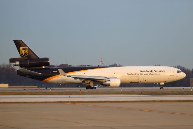 Boeing MD-11 (N274UP) - UPS9304 taxiing to RWY 24R before departing for Louisville Intl (KSDF) after a delay on Sat 2 Dec 2017. 