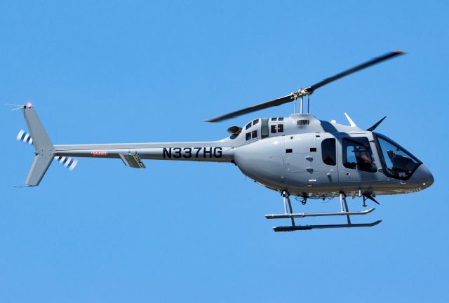 Bell 505 (N337HG)