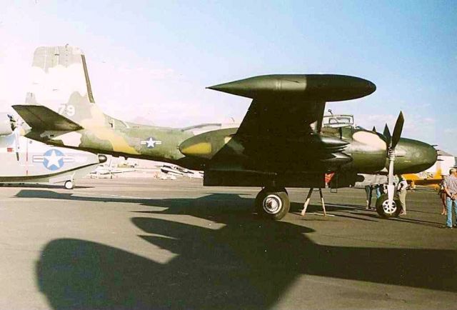 Douglas A-26 Invader (N4988N)