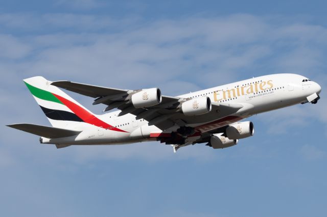Airbus A380-800 (A6-EUJ)