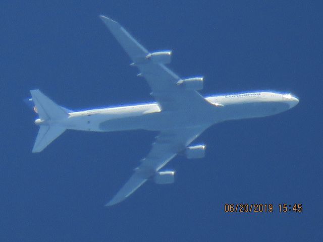 BOEING 747-8 (D-ABYG)
