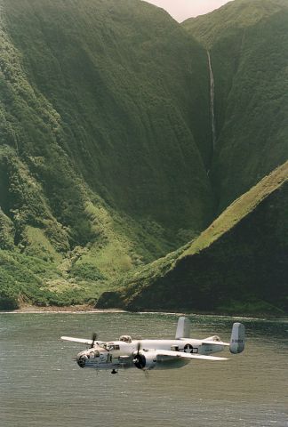 N9856C — - Man, was this a fantastic trip! The North American B-25J Mitchell bomber Pacific Princess is seen here cruising low just off the Maui shore. Shot from the B-25J In the Mood.