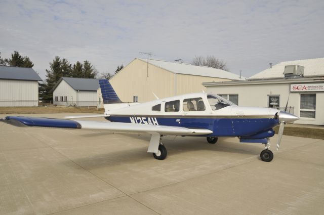 Piper Turbo Arrow 3 (N1254H)