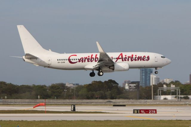 Boeing 737-800 (9Y-SXM)