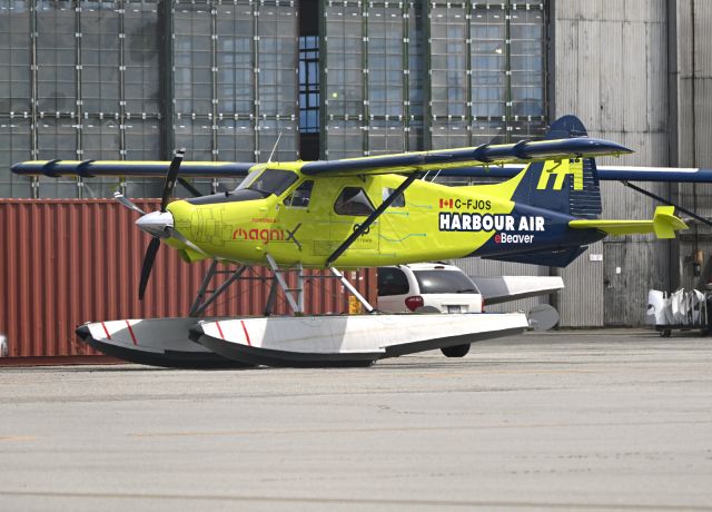 De Havilland Canada DHC-2 Mk1 Beaver (C-FJOS)