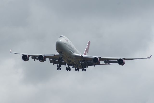 Boeing 747-400 (G-VROC) - Virgin Atlantic B747-41R cn32746