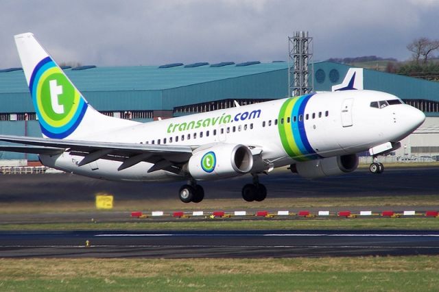 Boeing 737-700 (PH-XRE) - Transavia B737 doing crew training at Prestwick