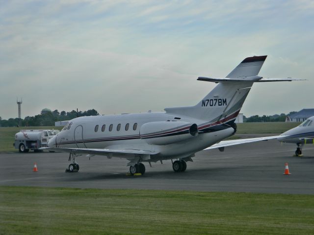 Hawker 800 (N707BM) - Hawker 800XP @ RDG 