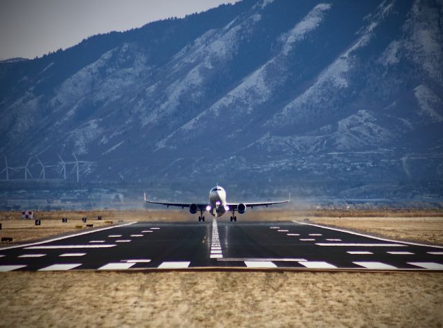 Airbus A320 — - Rrrrrotate 