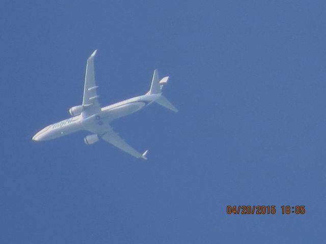 Boeing 737-800 (N597AS)