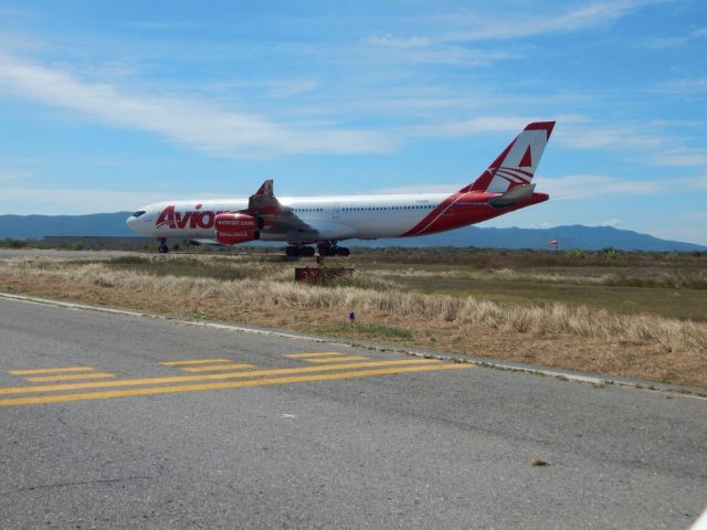 Airbus A340-300 (YV-3292) - Airbus A340-313X Avior Airlines YV3292