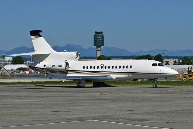 Dassault Falcon 7X (VH-CRW)