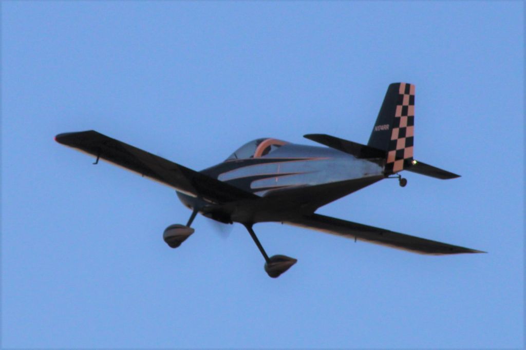 Vans RV-7 (N174RR) - Nearby Felts Field provides no end to planes.