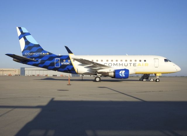 Embraer 170/175 (N780NC)