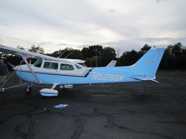 Cessna Skyhawk (N5298K)