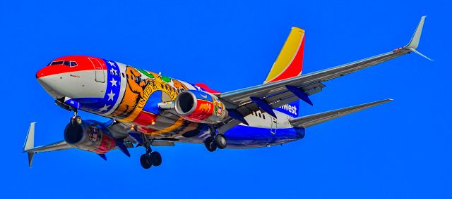 Boeing 737-700 (N280WN) - N280WN Southwest Airlines Boeing 737-7H4 s/n 32533 "Missouri One" - Harry Reid International Airport  KLASbr /Photo: TDelCorobr /January 16, 2024