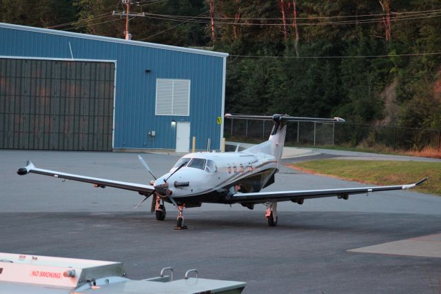 Pilatus PC-12 (N32WK)