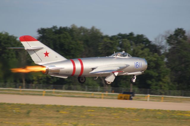 MIKOYAN MiG-17 (NX217SH) - Randy Ball showing off the Mig's cool lines & impressive afterburner. 