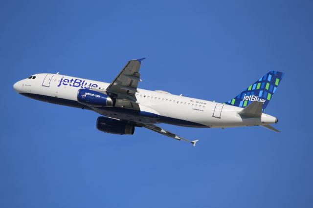 Airbus A320 (N624JB)