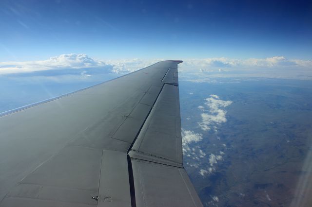 McDonnell Douglas MD-87 (ZS-TRG)