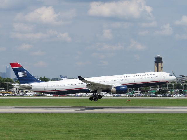 Airbus A330-300 (N275AY) - TAKEN JUNE 29, 2013