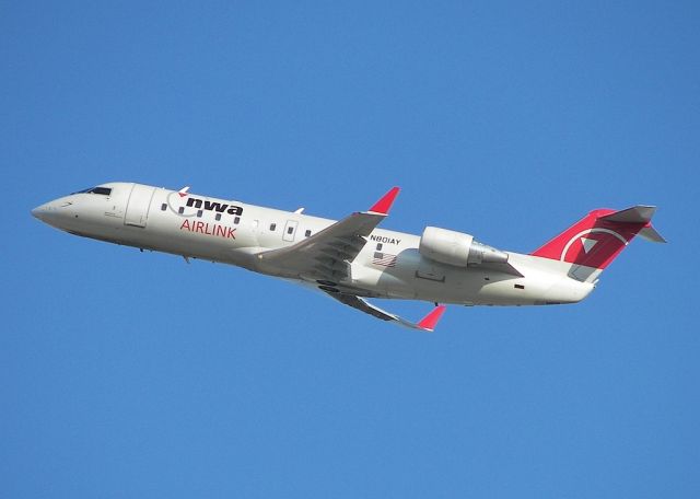 Canadair Challenger (N801AY)