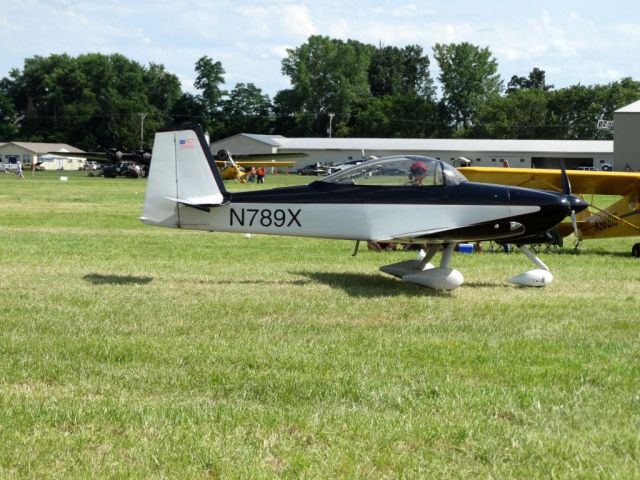 Vans RV-8 (N789X)