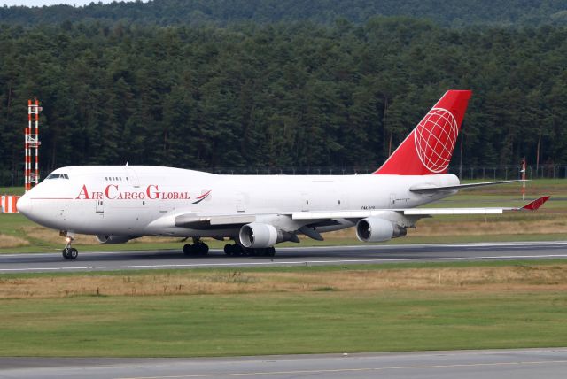 Boeing 747-400 (OM-ACG)