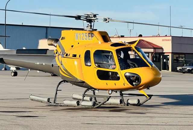 N125EP — - It's just such a pretty copter!!