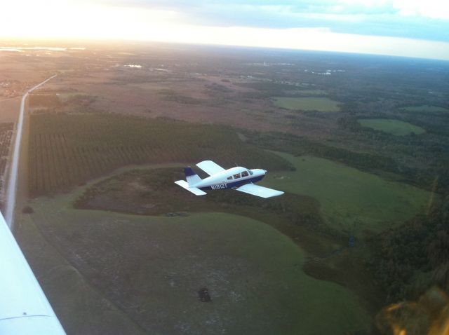 Piper Cherokee (N1912T)