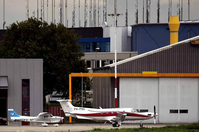 Pilatus PC-12 (PH-PNG) - WITH A LOT OF ANTENNAS OF EUROCONTROL MAASTRICHT