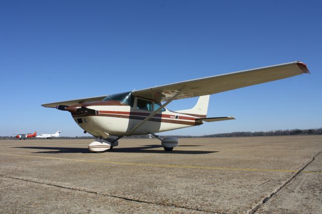Cessna Skyhawk (N5215N)