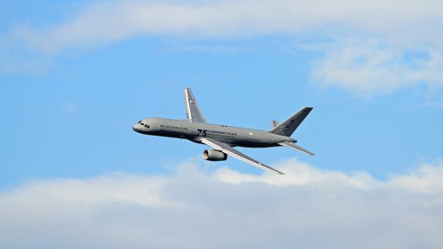 Boeing 757-200 (ANZ7571)