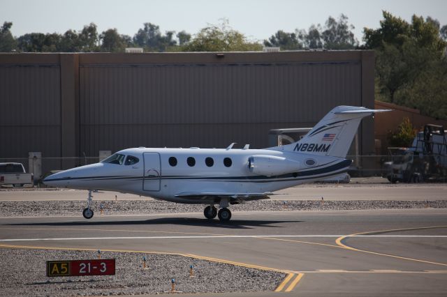 Beechcraft Premier 1 (N88MM)