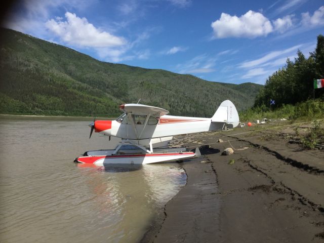 Piper L-21 Super Cub (N1907A) - 07A with new water shoes!