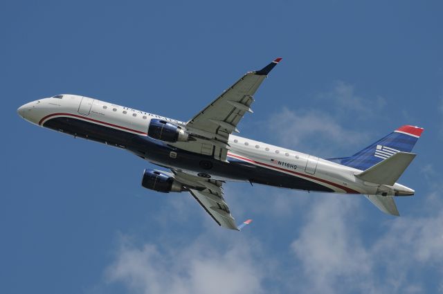 Embraer 170/175 (N116HQ) - Seen at KDCA on 4/17/2010.      a href=http://discussions.flightaware.com/profile.php?mode=viewprofile&u=269247  [ concord977 profile ]/a