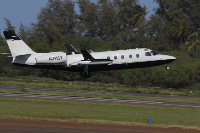 IAI 1124 Westwind (N211ST) - KOGG, Takeoff from Kahului, Maui Hawaii