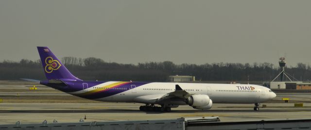 Airbus A340-600 (HS-TNC) - Thai Airbus A340-642 HS-TNC at Milan Malpensa