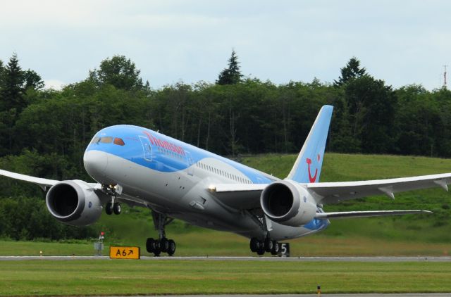 Boeing 787-8 (G-TUIA) - Thomson First Boeing 787 Delivery Flight