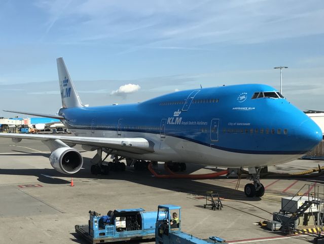 Boeing 747-400 (PH-BFV) - The Vancouver at the gate