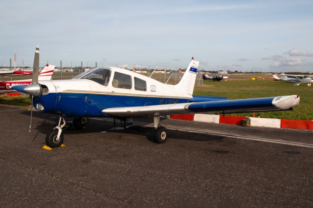 Piper Cherokee (G-LFSC)