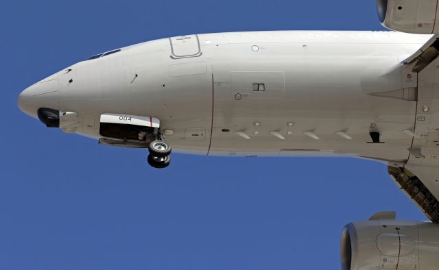 Boeing 737-700 (A30004) - RAAF, W7, Wedgetail.