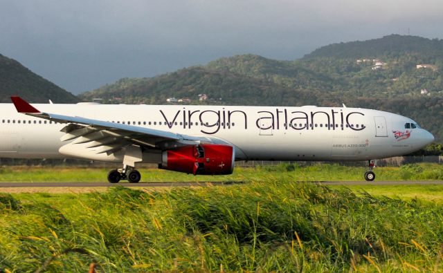 Airbus A330-300 (G-VINE)