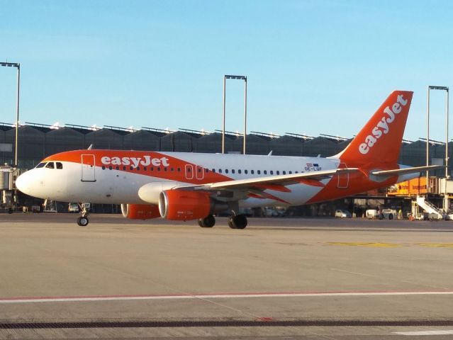 Airbus A319 (OE-LQF)