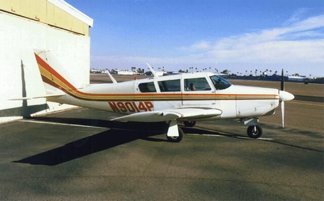 Piper PA-24 Comanche (N9014P) - Phoenix Flyers Comanche 260