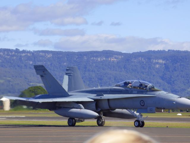 A21112 — - Arriving at YWOL Wings Over The Illawarra 2014 Partnerring A21-110 FA 18 Hornets