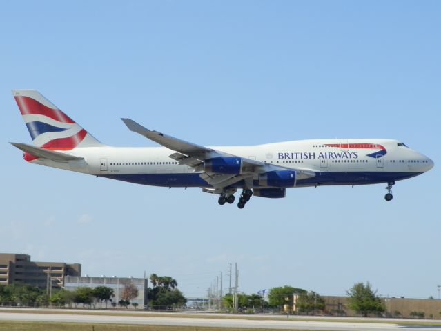 Boeing 747-400 (G-CIVU)