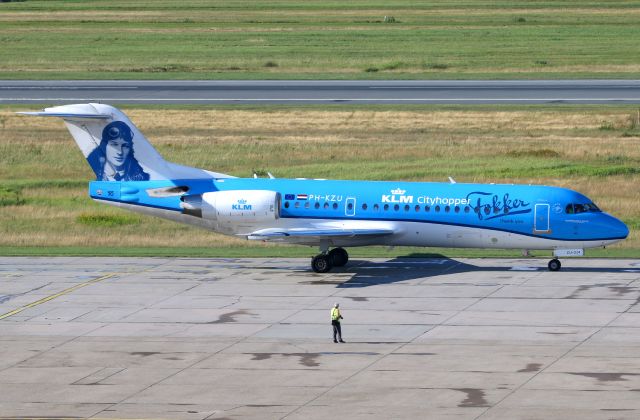 Fokker 70 (PH-KZU)