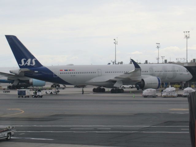 Airbus A350-900 (SE-RSB)