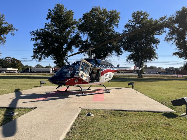 Bell JetRanger (N539AE) - Air Evac 87 at Bolivar Medical Center waiting for a patient 